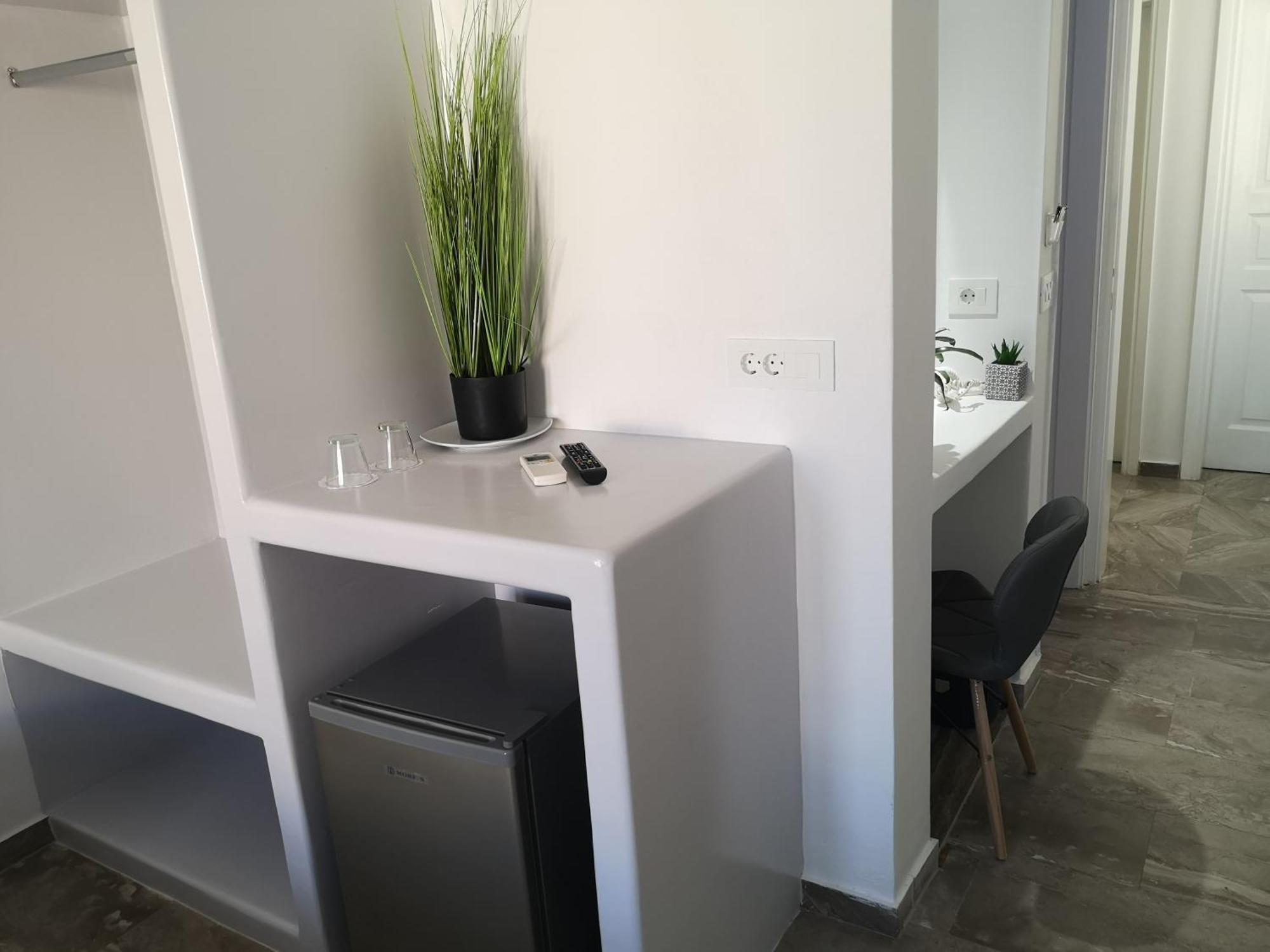 Hotel Zeus Kamári Pokoj fotografie